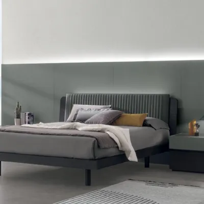 Letto con testiera imbottita Roxy di Tomasella